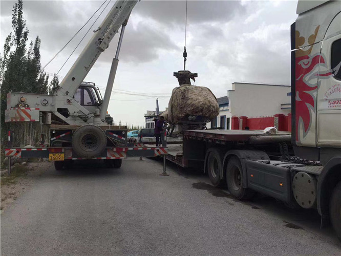 辽源市狭窄场地（如小区、车间）适合用哪种吊车？